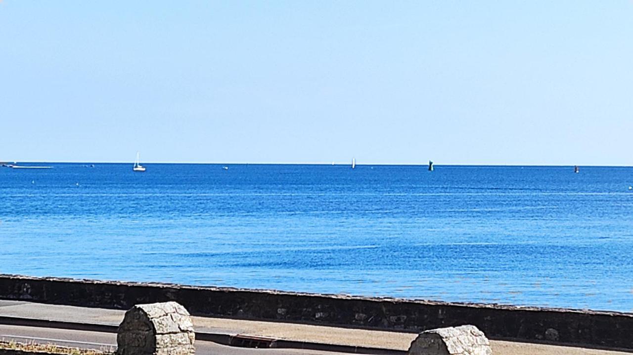 Appartement T3 De 74M2 Tres Lumineux Vue Panoramique Mer Et Plages Concarneau Exterior foto