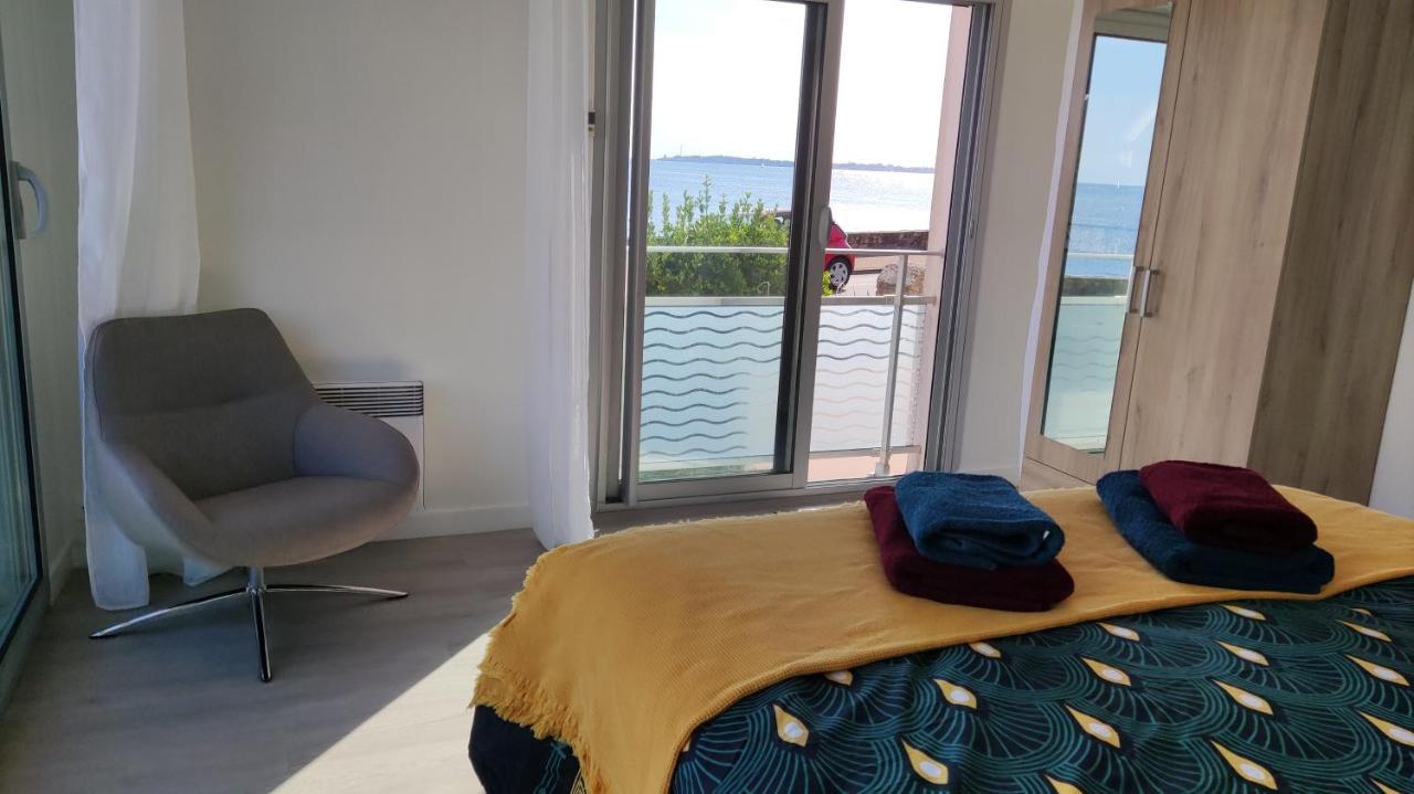 Appartement T3 De 74M2 Tres Lumineux Vue Panoramique Mer Et Plages Concarneau Exterior foto
