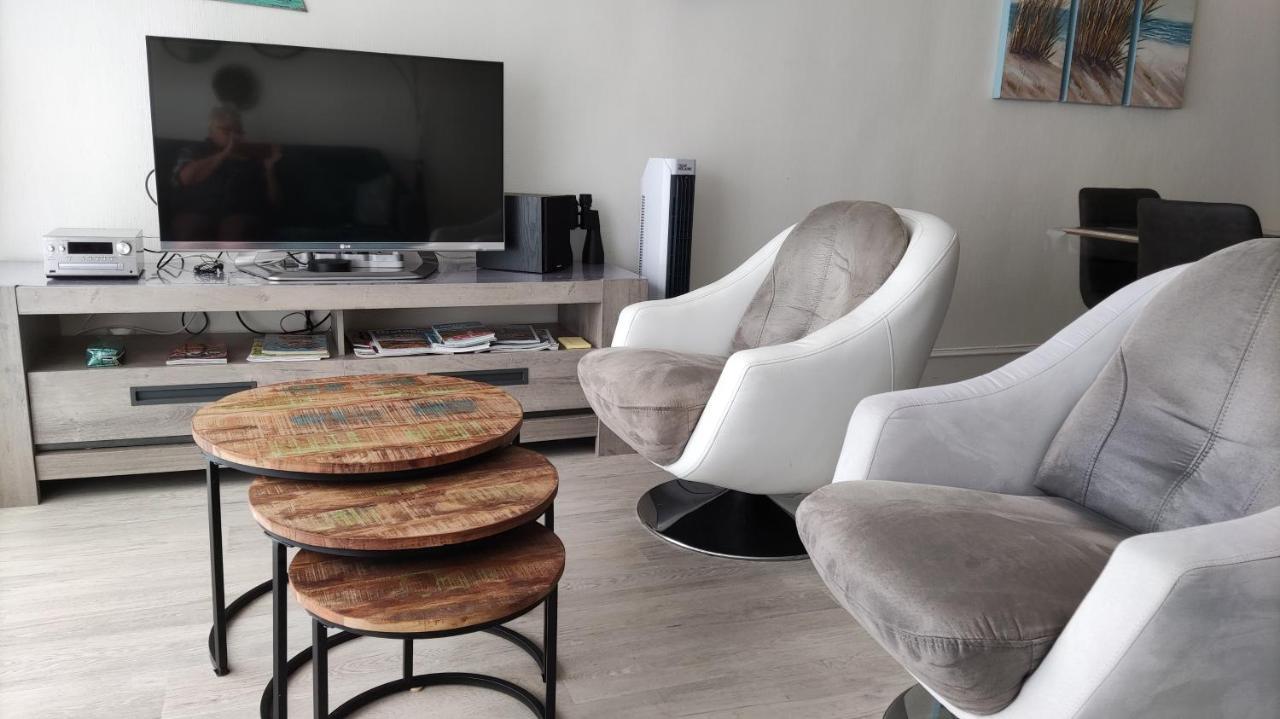 Appartement T3 De 74M2 Tres Lumineux Vue Panoramique Mer Et Plages Concarneau Exterior foto