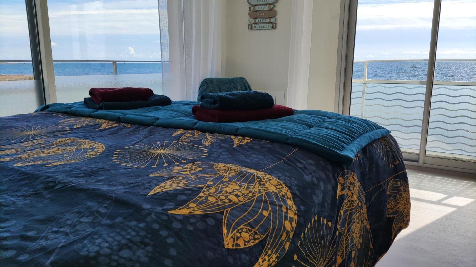 Appartement T3 De 74M2 Tres Lumineux Vue Panoramique Mer Et Plages Concarneau Exterior foto